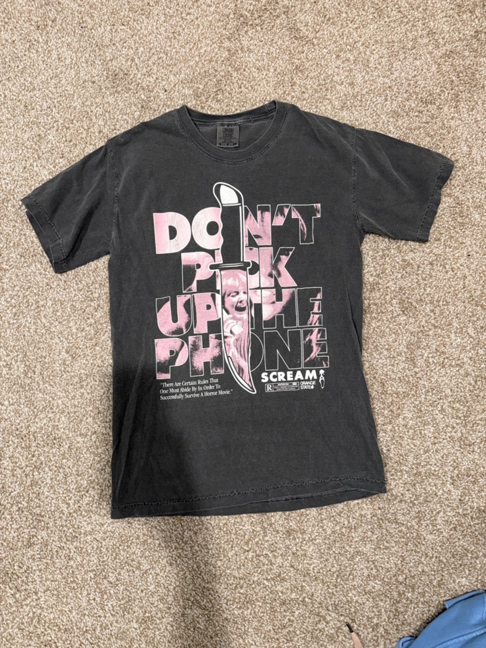 Black Graphic 'Don't Pick Up The Phone' Horror Tee Scream Original